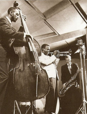 Newport Jazz Festival (1955) Percy Heath, Gerry Mulligan, and Miles ...