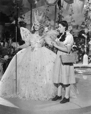 Billie Burke and Judy Garland The Wizard of Oz (1939).jpg