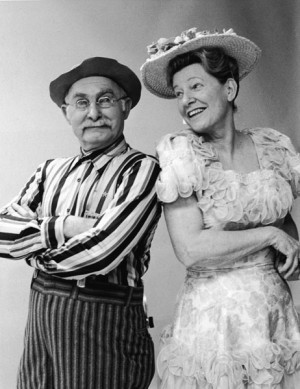 Grandpa Jones (and Minnie Pearl) (October 20, 1913-1998) – Banjo ...