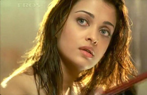 Aishwarya Rai Hot , Seductive & Cute Capture from Movie Shabd Superhot ...