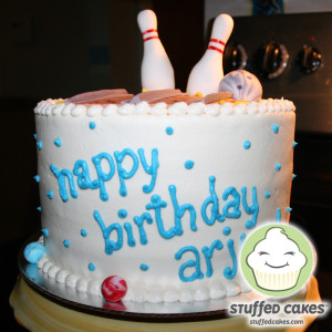 Cool Bowling Alley Cake Pictures picture