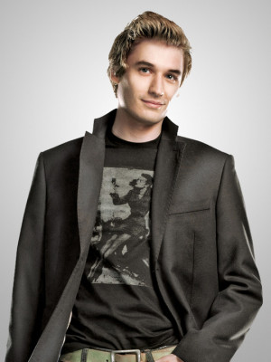 Seth Numrich Gravity Gravity-seth-numrich-2