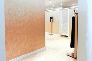 Why Are Fitting Rooms So Awful?