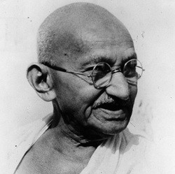 Mahatmas Gandhi was the primary leader of India's independence ...
