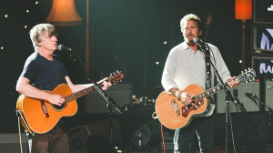 Neil Finn and Eddie Vedder unite and play for fans in Sydney at Max ...
