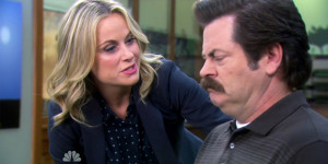 Leslie Knope tortures Ron Swanson picture4