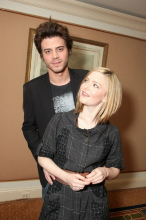 Francois-and-Holly-francois-arnaud-and-holliday-grainger-32270149-319 ...