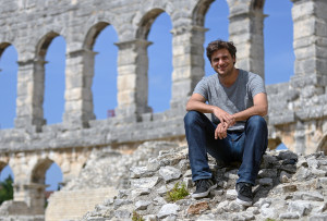 Stjepan Hauser Pocinjemo Kao Andeli Zavrsavamo Davoli