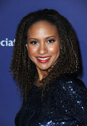 tracie thoms short hair