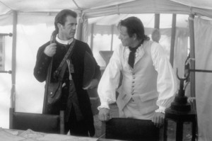 Still of Mel Gibson and Chris Cooper in The Patriot (2000)