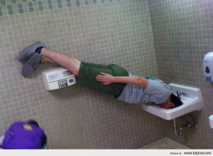 ... Funny Planking Pictures (45 Photos) People Laugh Funny People Funny