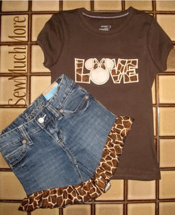 Minnie LOVE safari t-shirt jeans shorts Disney Vacation outfit Mickey ...