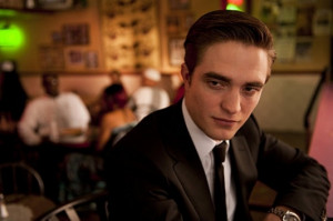 EXCLU - Robert Pattinson : le sexe, Binoche, Audiard et moi