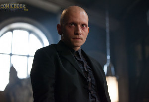 Victor Zsasz featured in new images from Gotham season 1 episode 7 ...