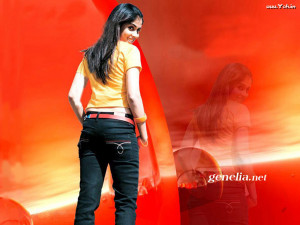 Genelia D Souza In Jeans