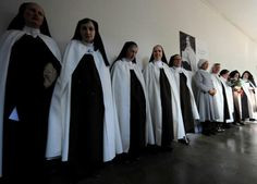 carmelite nuns more nun habits happy childhood childhood memories ...