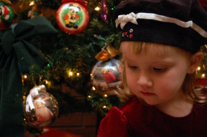This photo captures the wonder of Christmas, through a child's eyes