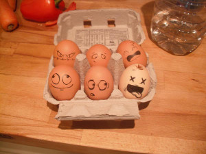 LOL Face Eggs | Funny Pictures Quotes Egg Sayings
