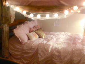 Dorm room for a princessBunkbed Dorm Room, Bunk Bedsssssss, Dorm ...