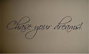 CHASE-YOUR-DREAMS-QUOTE-VINYL-WALL-DECAL-HOME-DECOR-INSPIRATIONAL ...