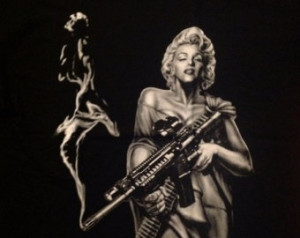 Marilyn Monroe Machine Gun Gangster Black T-Shirt Silkscreen ...