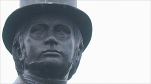 Isambard Kingdom Brunel statue [Picture courtesy of Western Telegraph]