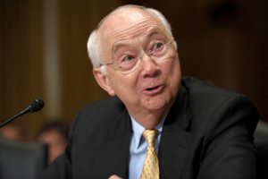 Former Sen. Phil Gramm pushed to repeal Glass-Steagall. Congressional ...