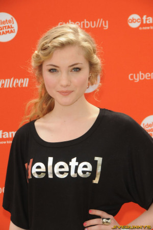 Skyler Samuels Sexy Photos And Image Gallery picture