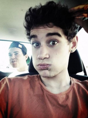 The Janoskians : Luke Brooks change de coiffure ! | fan2