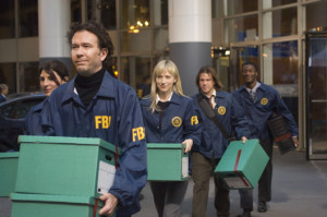 ... Leverage. This new TNT drama stars Timothy Hutton in the role of Nate
