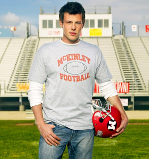 Glee Season 5 Episode 'The Quarterback,' Tribute to Cory Monteith Gets ...