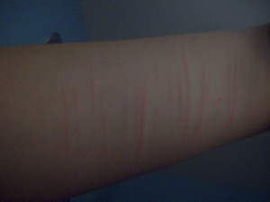 Tried to cut myself again last night... by AngelWolves1