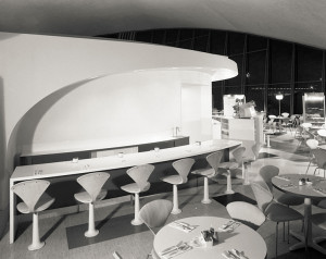 Eero Saarinen’s Modern Designs Take My Breath Away