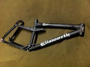 15 Small Ellsworth Dare Downhill Mountain Bike Frame Aluminum 26