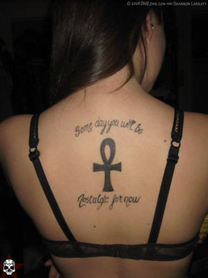 Veja algumas imagens de tatuagem de Cruz Ansata para você se inspirar ...