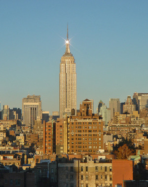 Via 10 Places to Visit in New York - Empire State Building