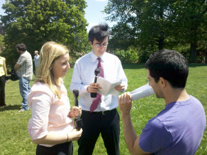 jon hamm weight height jon stewart trump palin pizza video