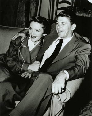 Ronald Reagan visiting Nancy Reagan on the set of her movie Donovan's ...