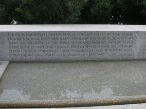 the tomb of the unknowns at arlington national cemetery in arlington ...