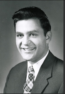 Amar Bose ’51, SM ’52, ScD ’56, a former member of the MIT ...