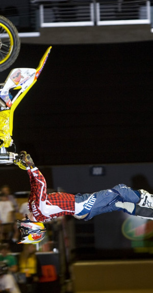 MV5BMTQ0Nzg5NDcyNl5BMl5BanBnXkFtZTcwMDg2ODUxMg@@._V1_SY1200_CR585,0 ...