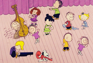 This Peanuts Christmas Dance Flash Mob Is Guaranteed To Charm You