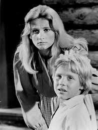 Jill Ireland - How tall is Jill Ireland ? Personal Biography ?