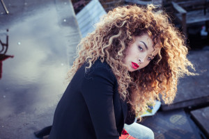 Watch: Meet Ella Eyre - Live Session & Interview with Annie Mac | Red ...