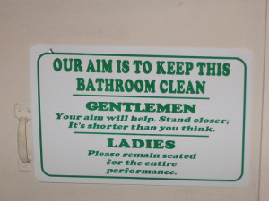 20 Funniest Bathroom Signs