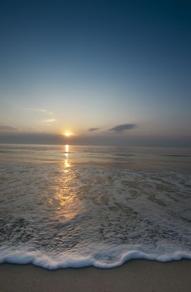 14227_atlantic_beach_beautiful_sunrise_over_atlantic_ocean.jpg