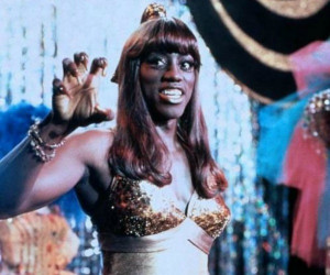 Wesley Snipes in 'To Wong Foo, Thanks for Everything! Julie Newmar' 2 ...