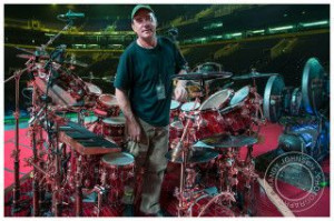 Famous pitcher Randy Johnson photographs Rush! How cool is that. And ...