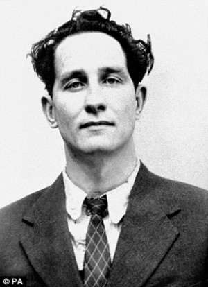 These are the bruce reynolds ronnie biggs Pictures