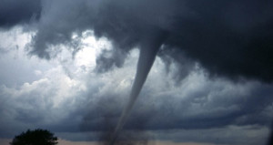 Tromba d’aria in Veneto: case scoperchiate, due morti e molti feriti